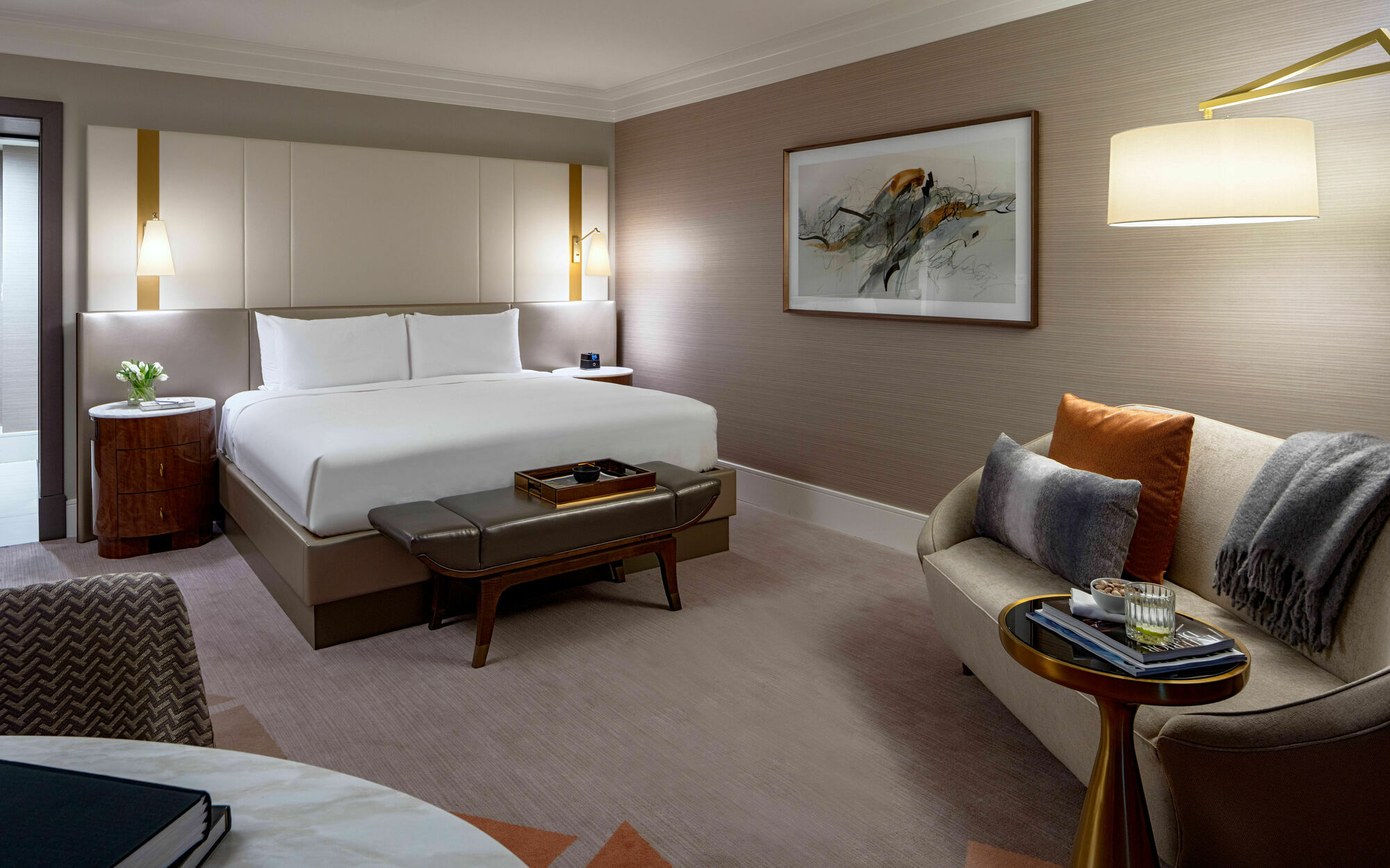 Deluxe King Room